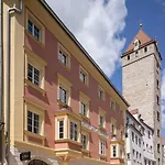 Altstadthotel Der Patrizier 4* Regensburg