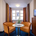 Szálloda Altstadthotel Der Patrizier Regensburg