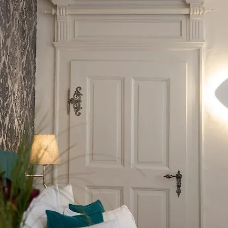 Altstadthotel Der Patrizier فندق 4*