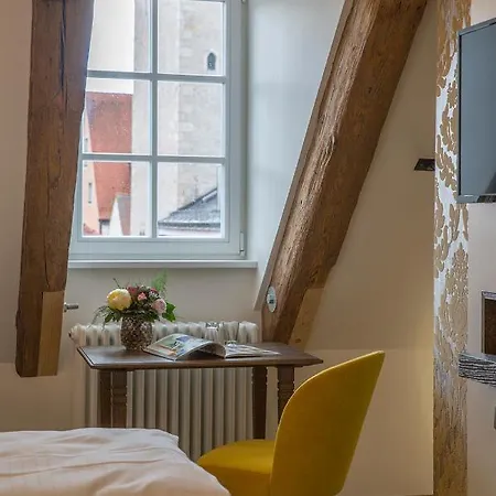 Altstadthotel Der Patrizier فندق 4*