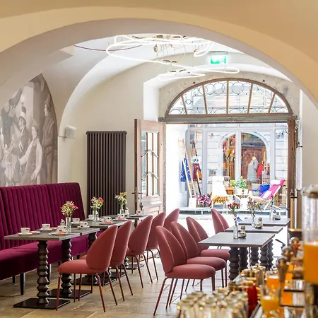 Altstadthotel Der Patrizier 4*