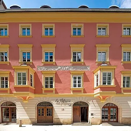 Altstadthotel Der Patrizier فندق 4*