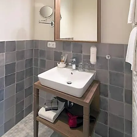 Altstadthotel Der Patrizier 酒店 4*